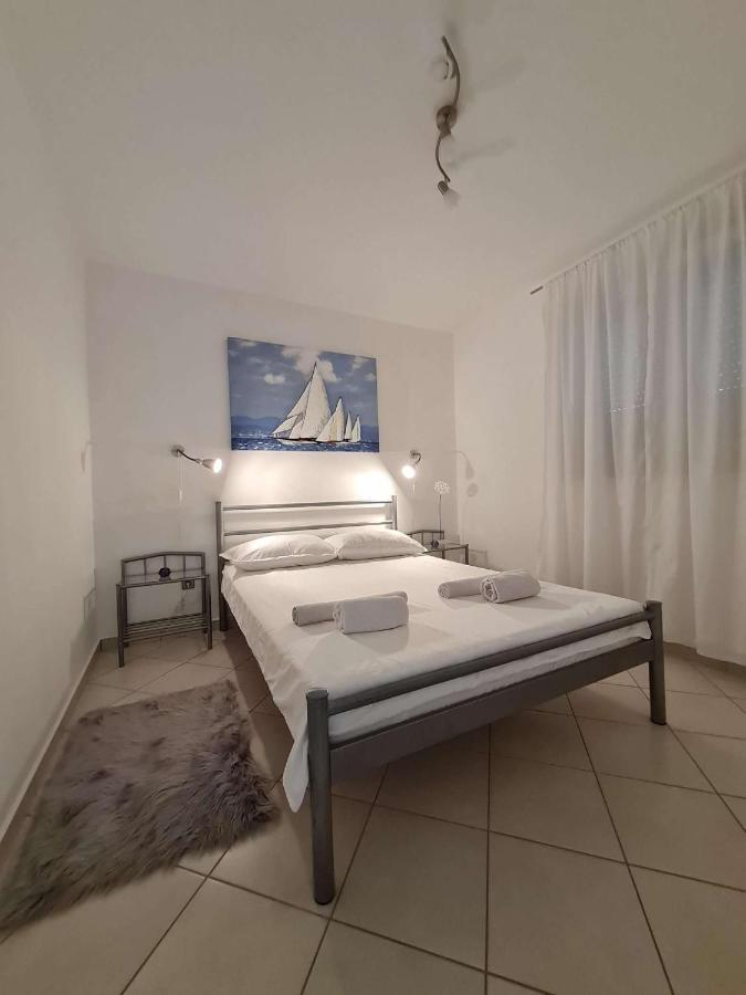 Apartmani Lovre I Zara Exteriér fotografie