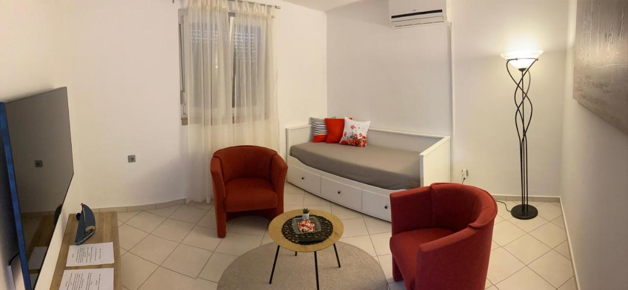 Apartmani Lovre I Zara Exteriér fotografie